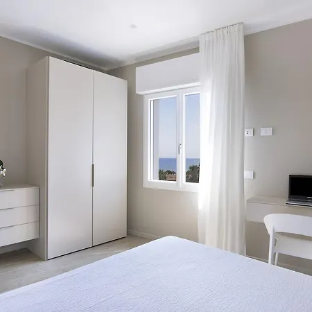 Апарт-отель Dolcemare Лайгуэлья